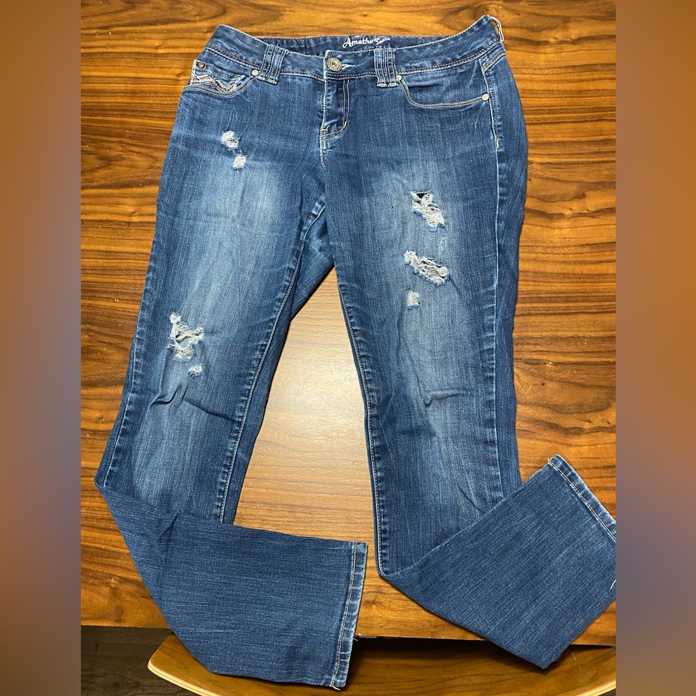 Amethyst Ripped Jeans Size 9